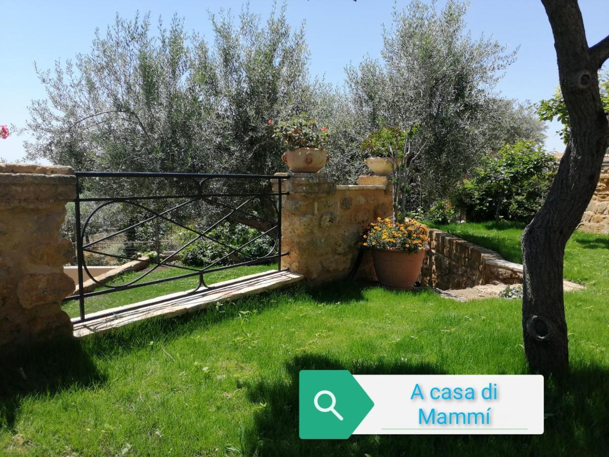 A Casa Di Mammi Nella Valle Dei Templi Agrigento Exteriör bild