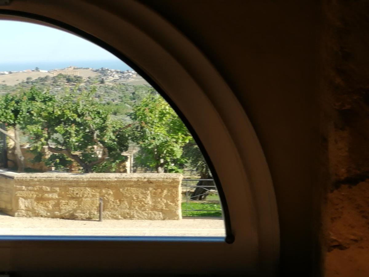 A Casa Di Mammi Nella Valle Dei Templi Agrigento Exteriör bild